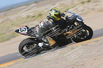 media/Sep-09-2023-SoCal Trackdays (Sat) [[6f49351c42]]/Turn 9 Inside (9am)/